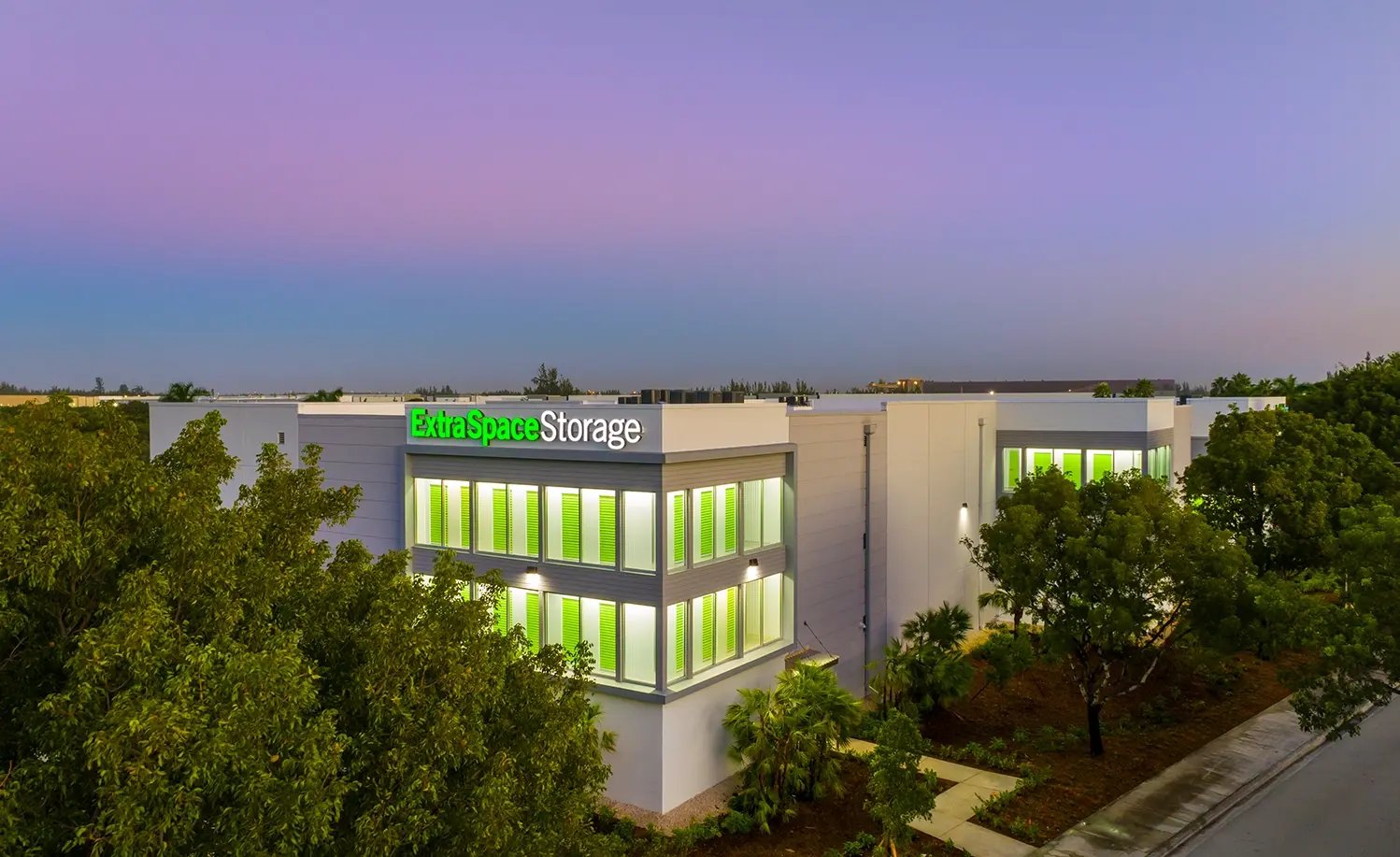 Doral Storage 04